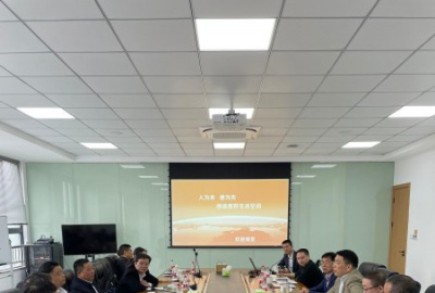 紹興市人大常委會副主任傅陸平一行考察越信環保